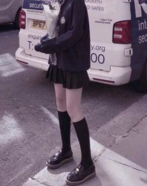 【书香门第】寡妇门前桃花多