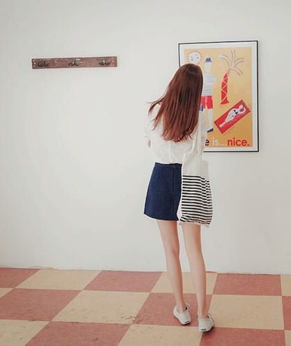 救赎美强惨反派后，他超黏人