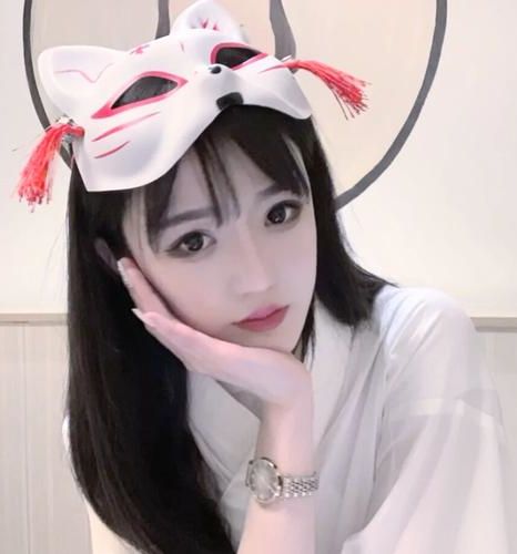 【完结热文】《糊咖觉醒怼人系统，开局奖十个亿》乔无忧谢迟