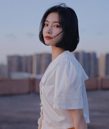 [1v1完结]《租房对面居然是初恋（1V肉文_甜文_青梅竹马）》作者：阿昭