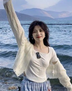 被偏执小狼狗缠上后我逃了