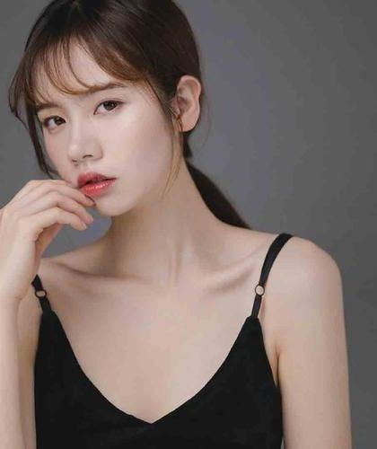 《彼岸的孤岛》作者：薄荷迷